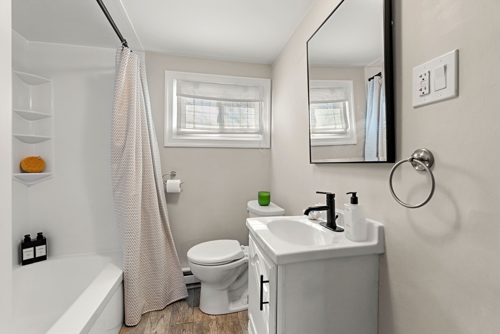 26 Bayview Road Marblehead, MA 01945 - Photo 24 of 31