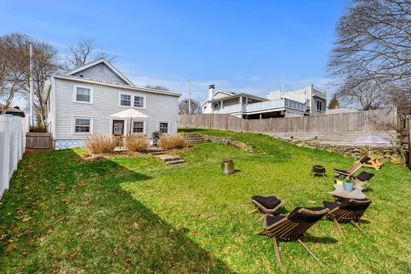 $689,900 | 26 Bayview Road, Marblehead, MA 01945
