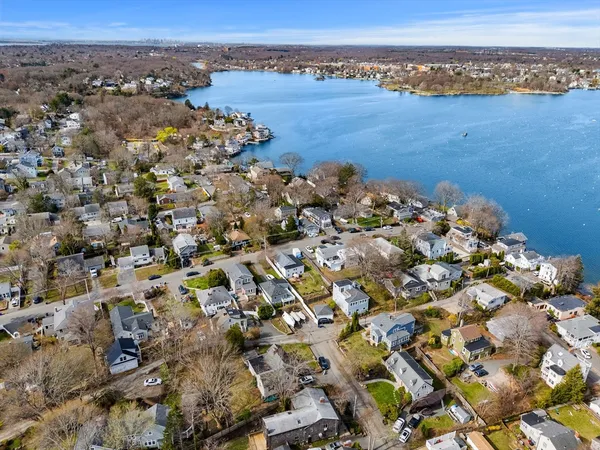 $689,900 | 26 Bayview Road, Marblehead, MA 01945