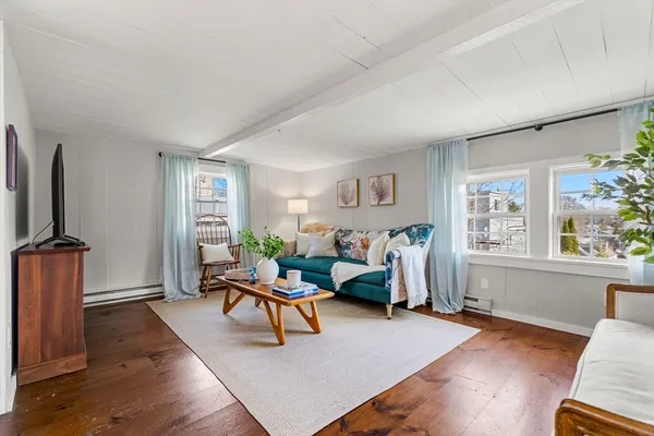 $689,900 | 26 Bayview Road, Marblehead, MA 01945
