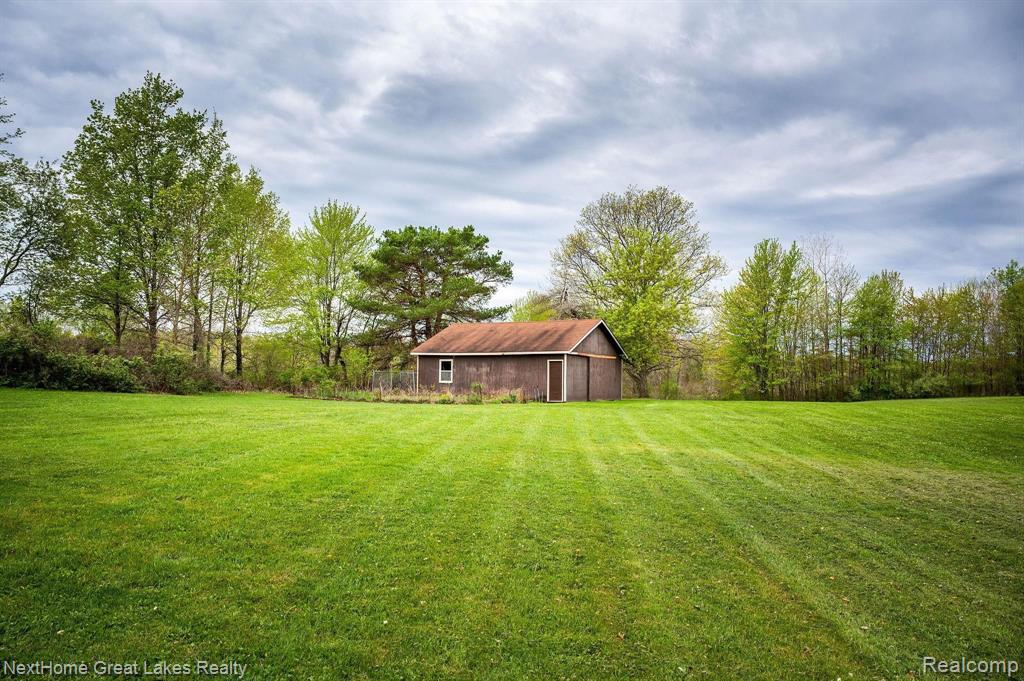 6512 Dutch Road Goodrich, MI 48438 - Photo 7 of 45