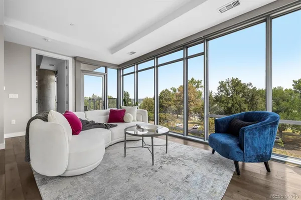 $1,250,000 | 4200 West 17th Avenue, Unit 307, Denver, CO 80204