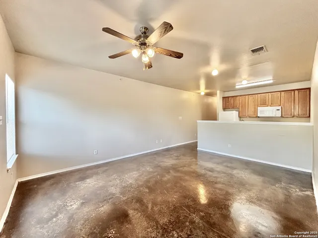 $1,225 | 10603 Mathom Landing, Unit 3, Universal City, TX 78148
