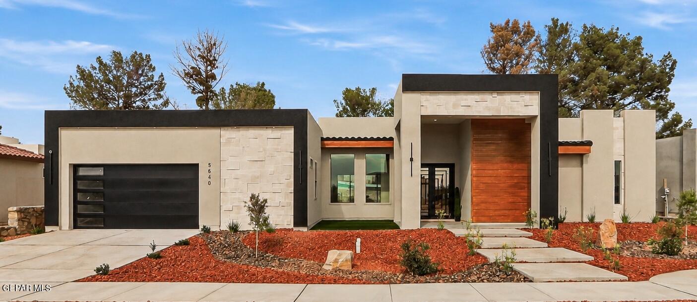 5640 Rio Bonito Circle El Paso, TX 79932 - Photo 1 of 47 tsrgdfds copy