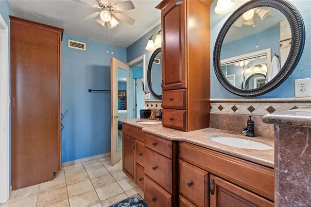 $489,500 | 449 Southwest Montgomery Drive, Lake City, FL 32025