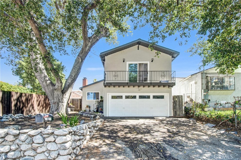 10746 Tujunga Canyon Boulevard Tujunga, CA 91042 - Photo 2 of 34 Front 2