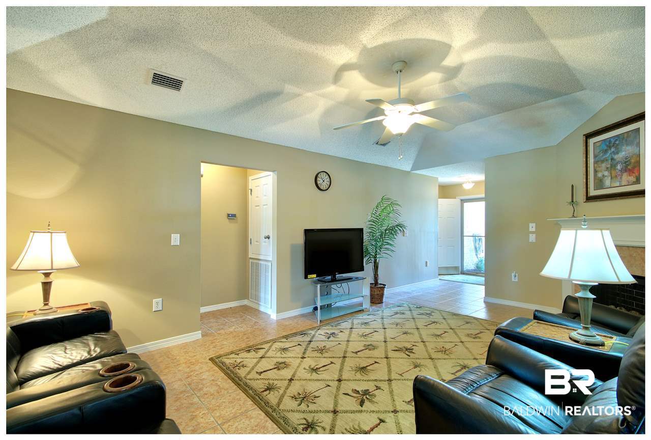 22890 Placid Drive Foley, AL 36535 - Photo 4 of 31