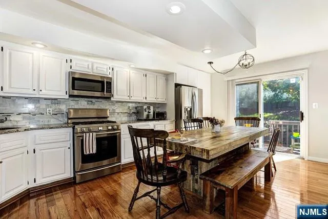 $3,950 | 82 Meadowview Court, Leonia, NJ 07605