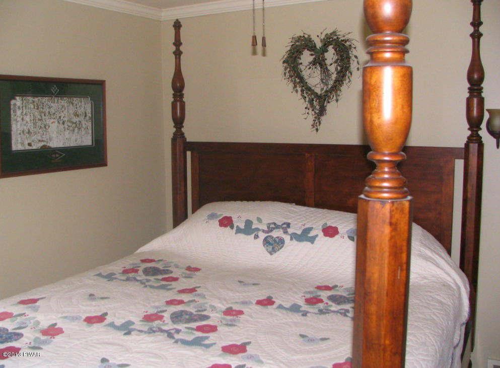 191 Dorys Road Dingmans Ferry, PA 18328 - Photo 8 of 26 Gallery Image 8