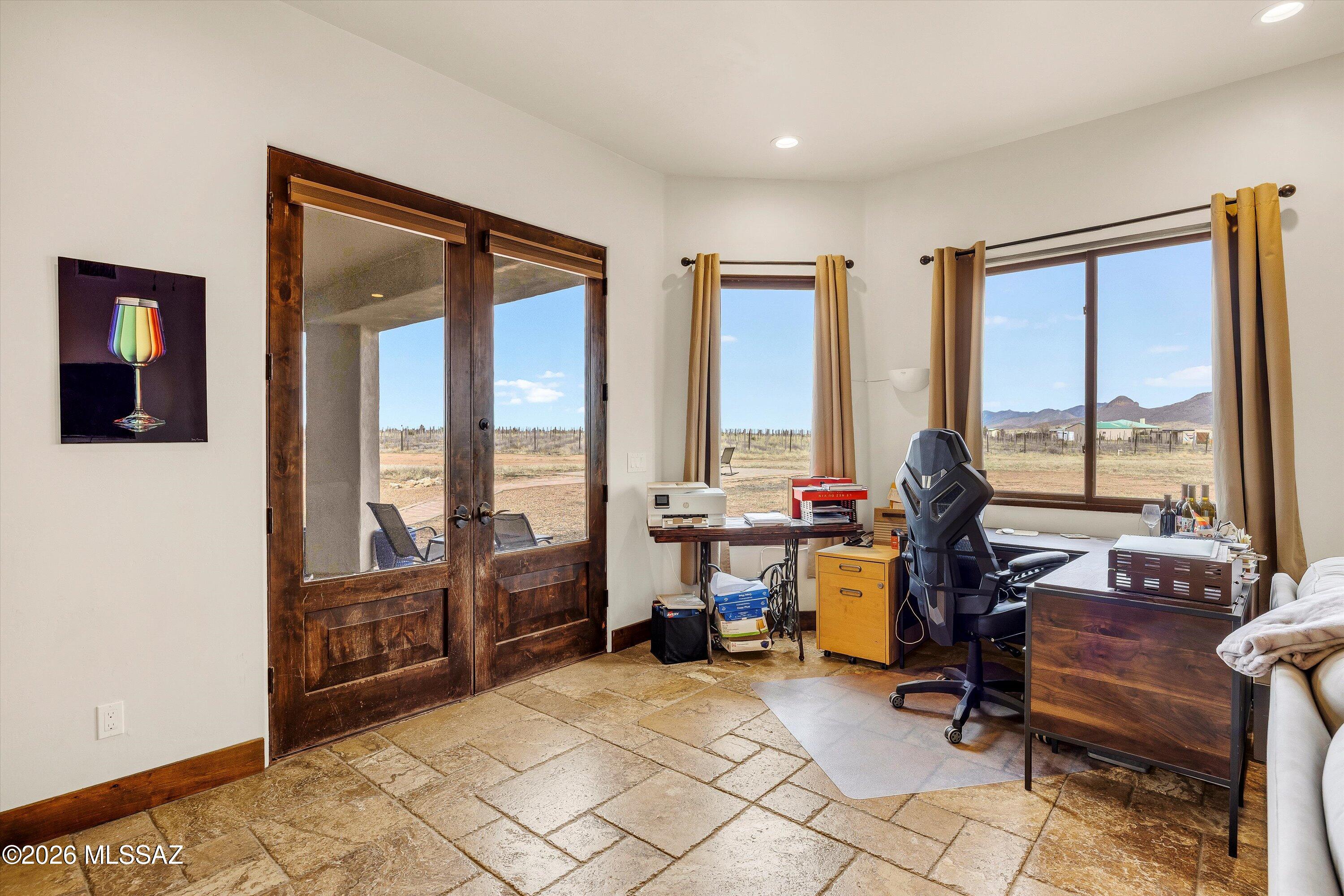 370 Elgin Road Elgin, AZ 85611 - Photo 20 of 46 19-Family Room