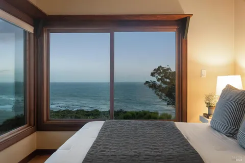 $2,595,000 | 272 Ocean Parkway, Bolinas, CA 94924