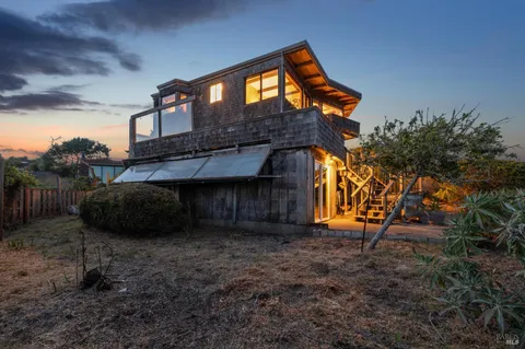 $2,595,000 | 272 Ocean Parkway, Bolinas, CA 94924