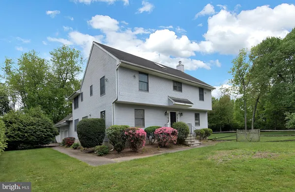 $4,800 | 106 Washington Road, Princeton Junction, NJ 08550