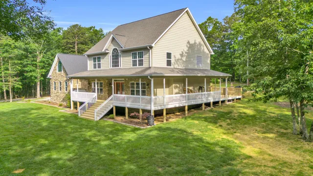 $799,900 | 361 Pine Ridge Drive, Signal Mountain, TN 37377