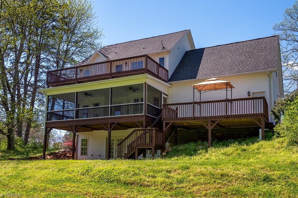 725 Lanier Road Lexington, NC 27295 - Photo 3 of 30