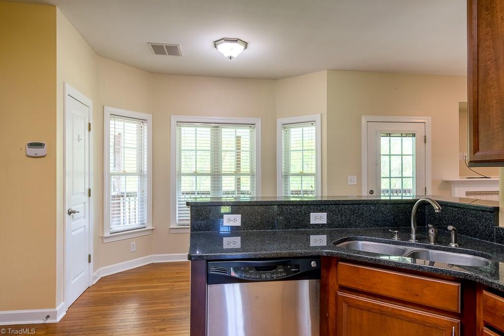 725 Lanier Road Lexington, NC 27295 - Photo 10 of 30