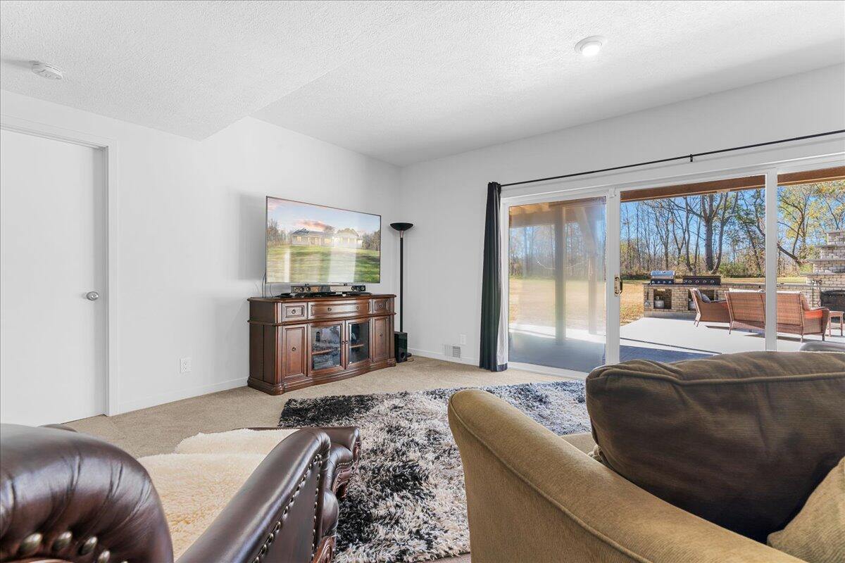 13158 Wood Road Bath, MI 48808 - Photo 23 of 64 56-Media Jett - 57