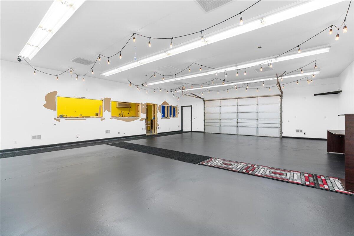 13158 Wood Road Bath, MI 48808 - Photo 40 of 64 62-Media Jett - 61