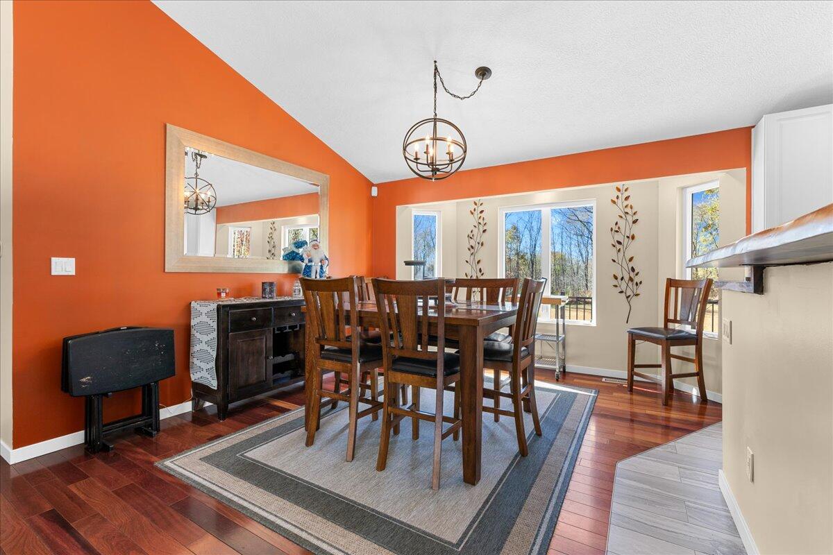 13158 Wood Road Bath, MI 48808 - Photo 6 of 64 19-Media Jett - 41