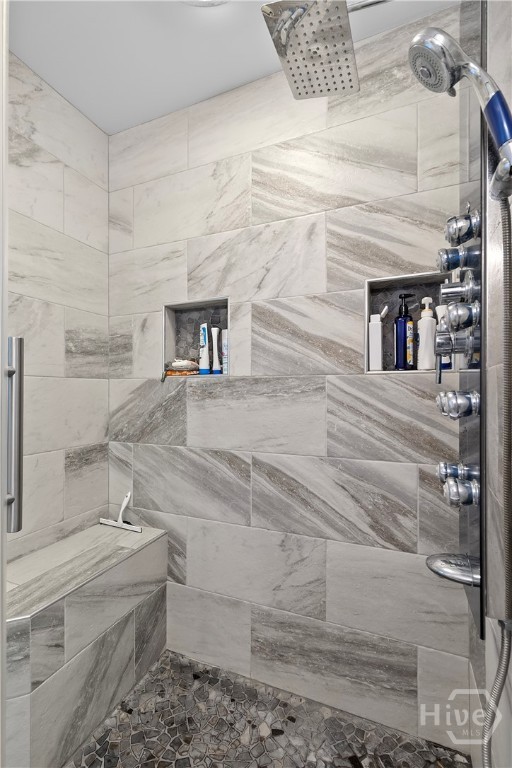 204 Haydon Court Rincon, GA 31326 - Photo 25 of 38 Primary Bathroom