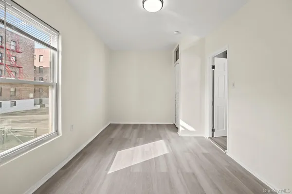 $3,800 | 11 Lafayette Place, Unit 2, Yonkers, NY 10701