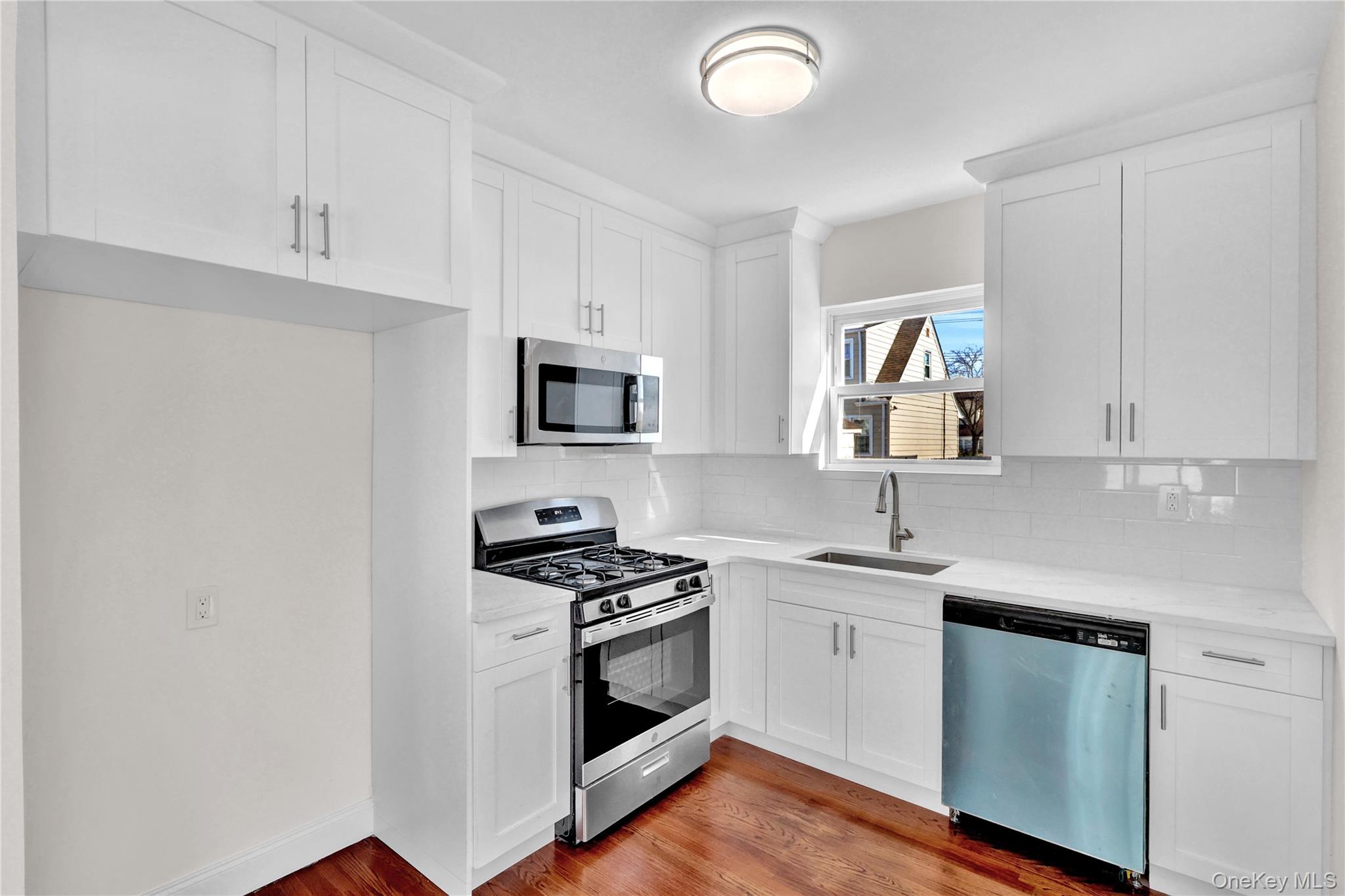 243-51 Caney Road Queens, NY 11422 - Photo 6 of 30