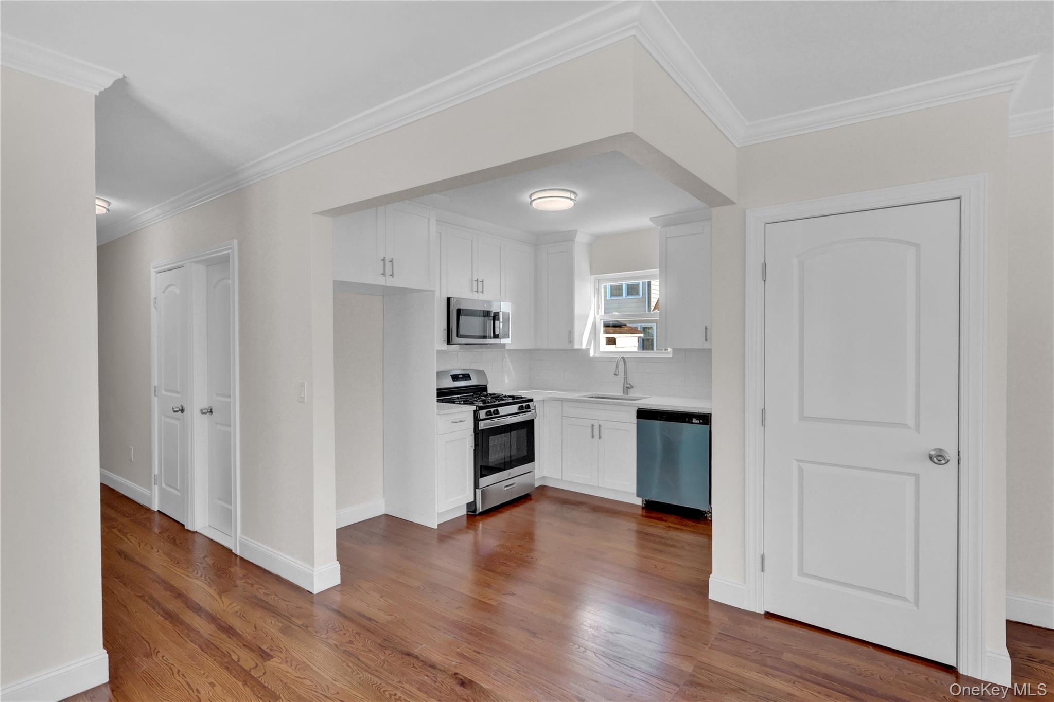 243-51 Caney Road Queens, NY 11422 - Photo 7 of 30