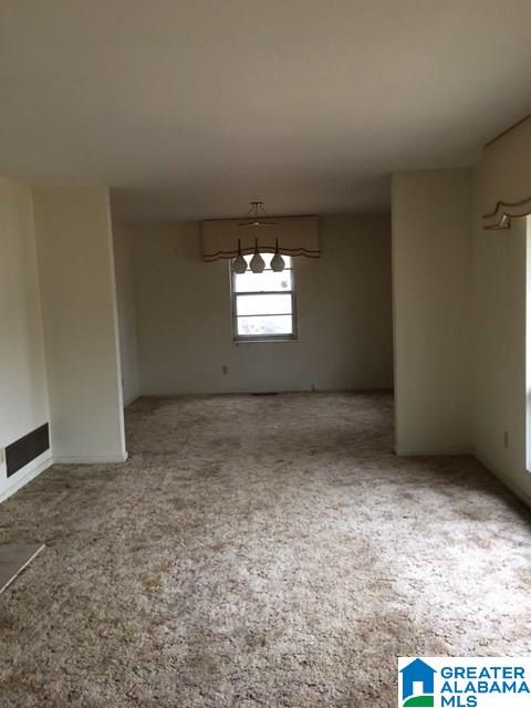 912 Reedwood Lane Birmingham, AL 35235 - Photo 2 of 5