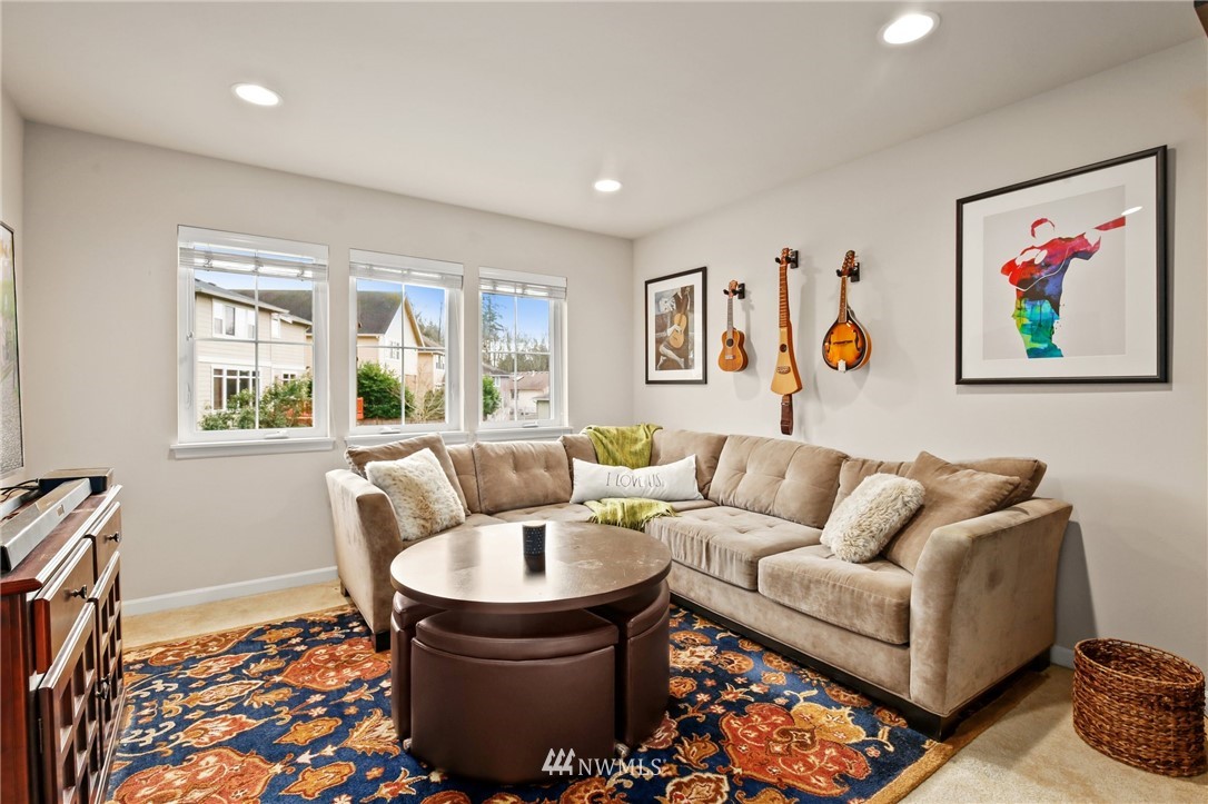 16422 Southeast 165th Way Renton, WA 98058 - Photo 18 of 37 Gallery Image 18