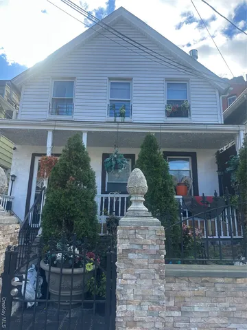 $514,000 | 87 McLean Avenue, Yonkers, NY 10705