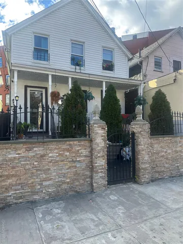 $514,000 | 87 McLean Avenue, Yonkers, NY 10705