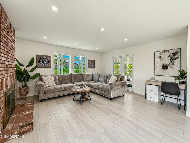 $1,265,000 | 221 Hazelridge Court, Simi Valley, CA 93065