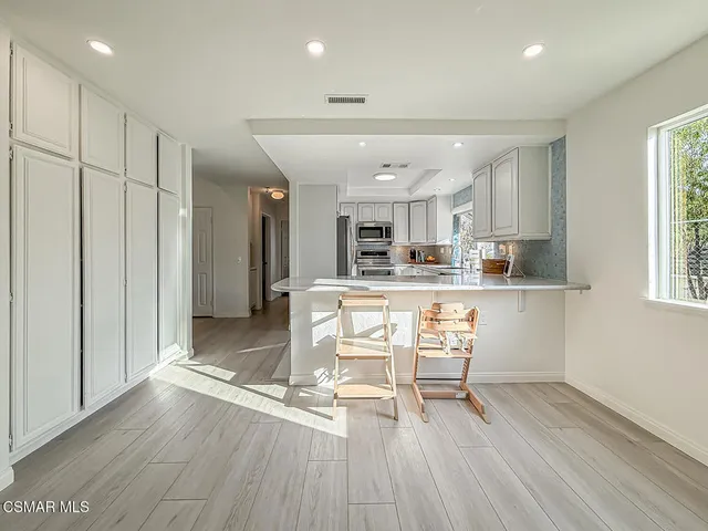 $1,265,000 | 221 Hazelridge Court, Simi Valley, CA 93065