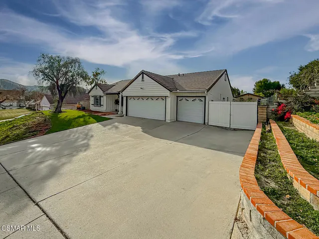 $1,265,000 | 221 Hazelridge Court, Simi Valley, CA 93065