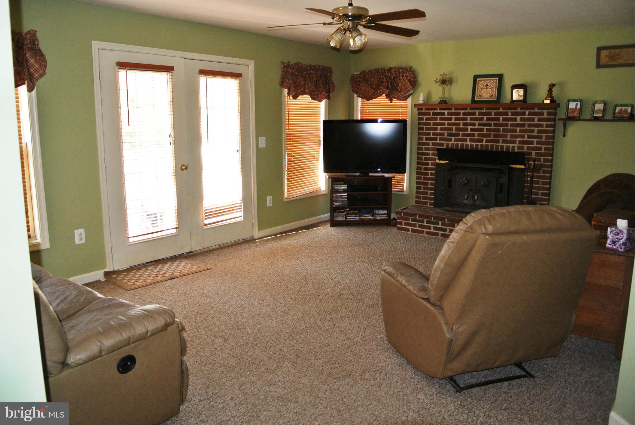 22229 Newtowne Neck Road Leonardtown, MD 20650 - Photo 14 of 30 Family Room