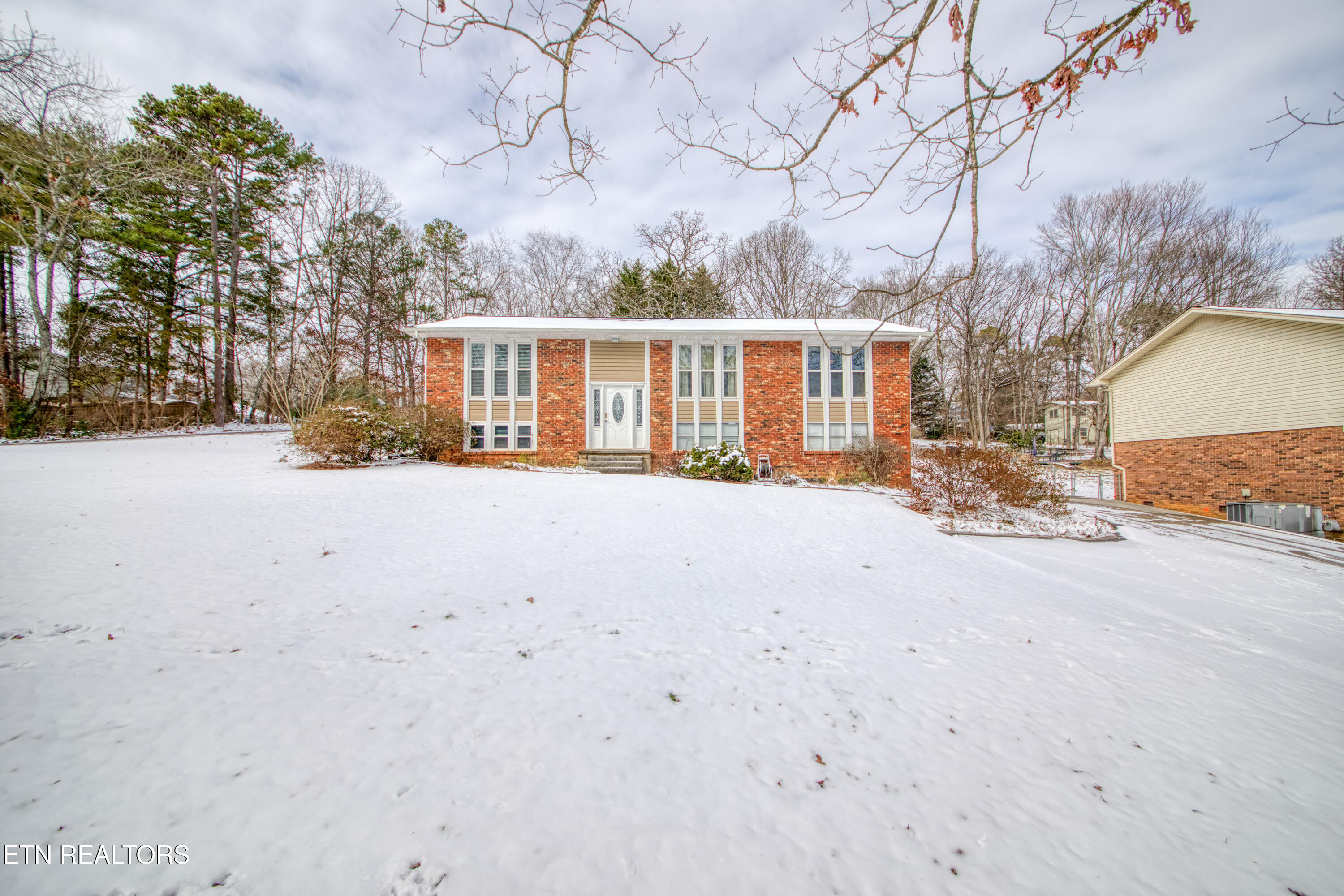 7731 Jenkins Road Knoxville, TN 37931 - Photo 2 of 27 0H3A0772_1