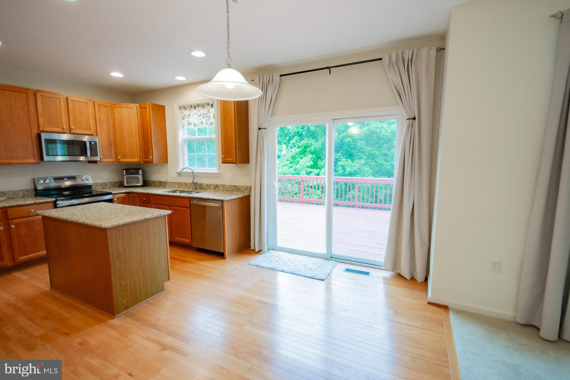 567 Rivanna Run Falling Waters, WV 25419 - Photo 21 of 96