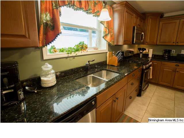 1400 Isbell Road Odenville, AL 35120 - Photo 11 of 31