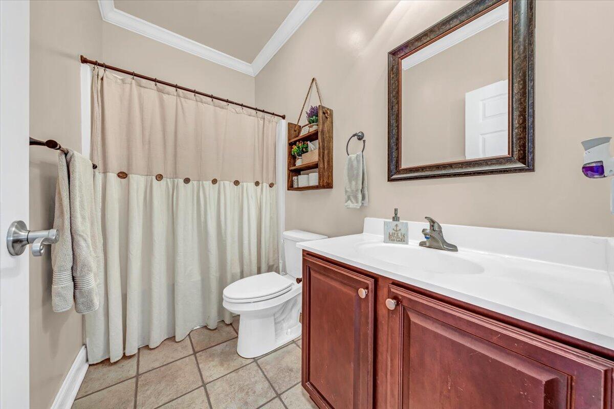 160 Sunny Field Road Wirtz, VA 24184 - Photo 16 of 42 Bathroom