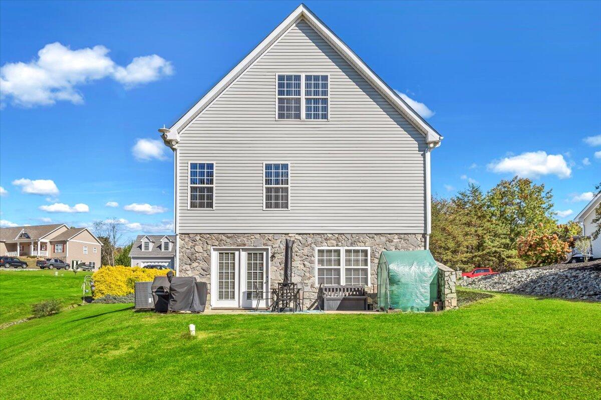 160 Sunny Field Road Wirtz, VA 24184 - Photo 30 of 42 31-MIB04327