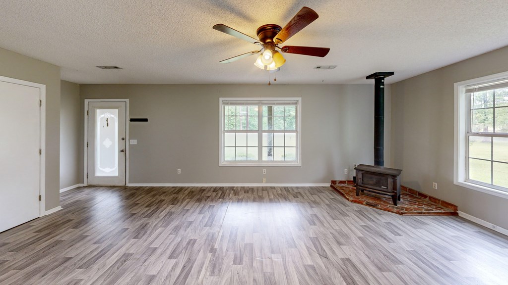 335 A J Register Road Dothan, AL 36301 - Photo 7 of 40