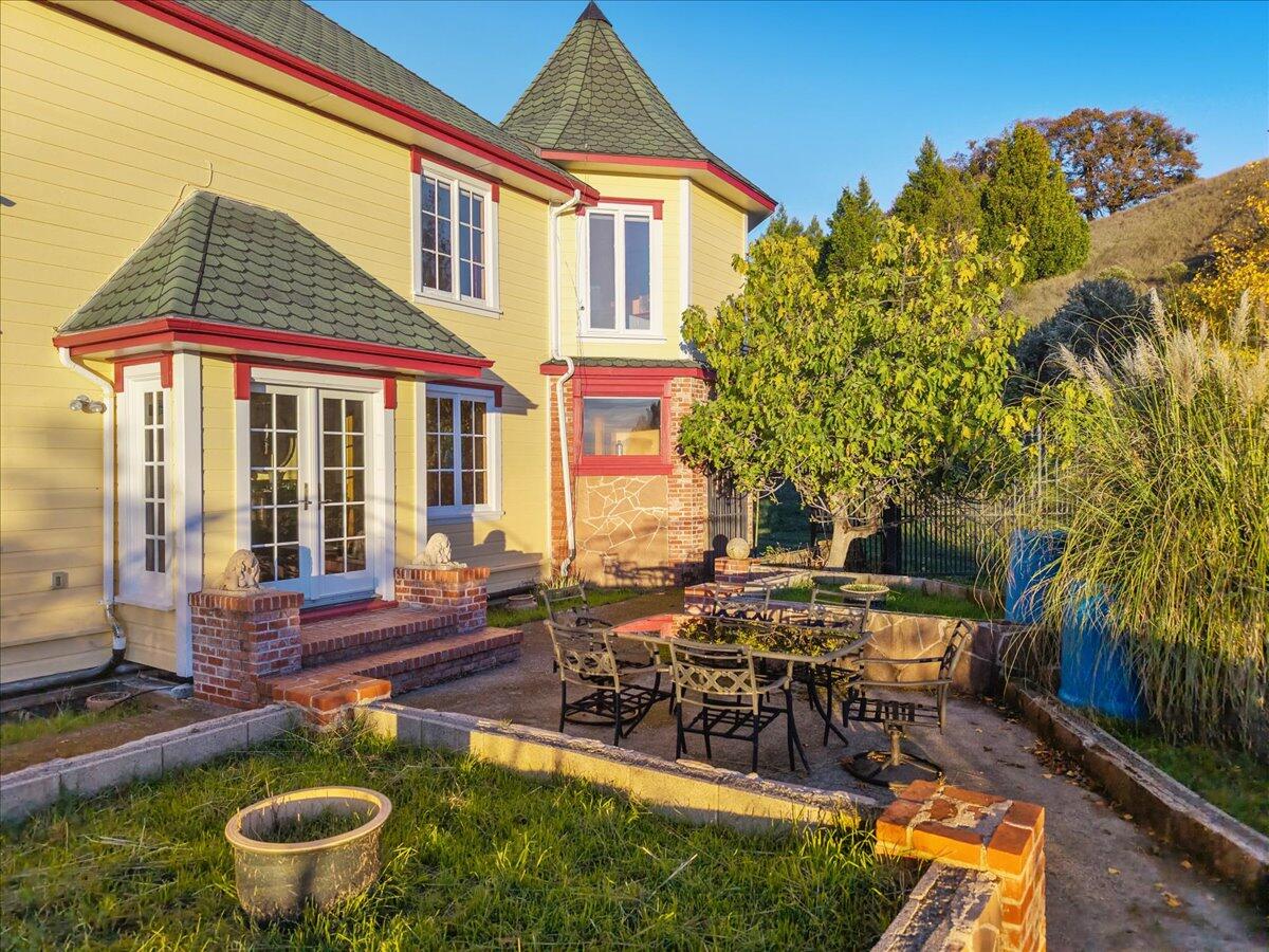 2900 Flat Rock Road Garberville, CA 95542 - Photo 41 of 61 43-DJI_20251108164433_0986_D_1