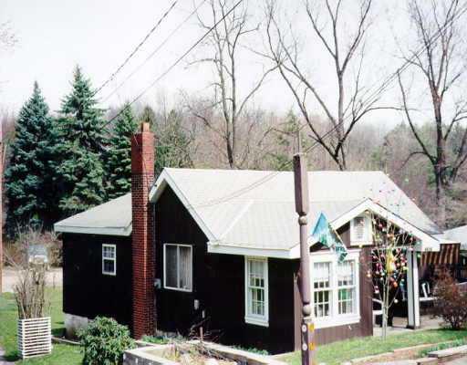 4013 Fisher Road Gibsonia, PA 15044 - Photo 1 of 1 Gallery Image 1