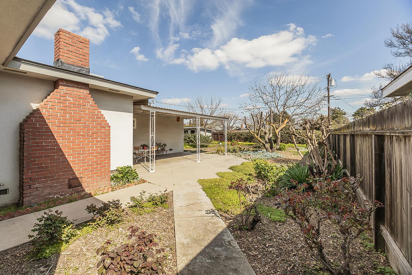 1416 South Church Avenue Reedley, CA 93654 - Photo 36 of 41