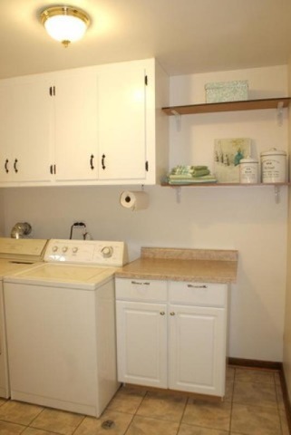 4259 Keim Road Lisle, IL 60532 - Photo 21 of 25 a view of washer and dryer