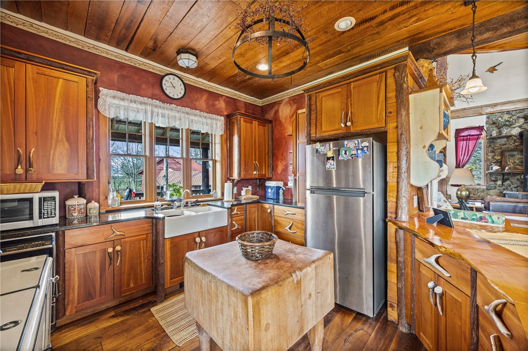 6168 Broadway Road Owasco, NY 13021 - Photo 17 of 50