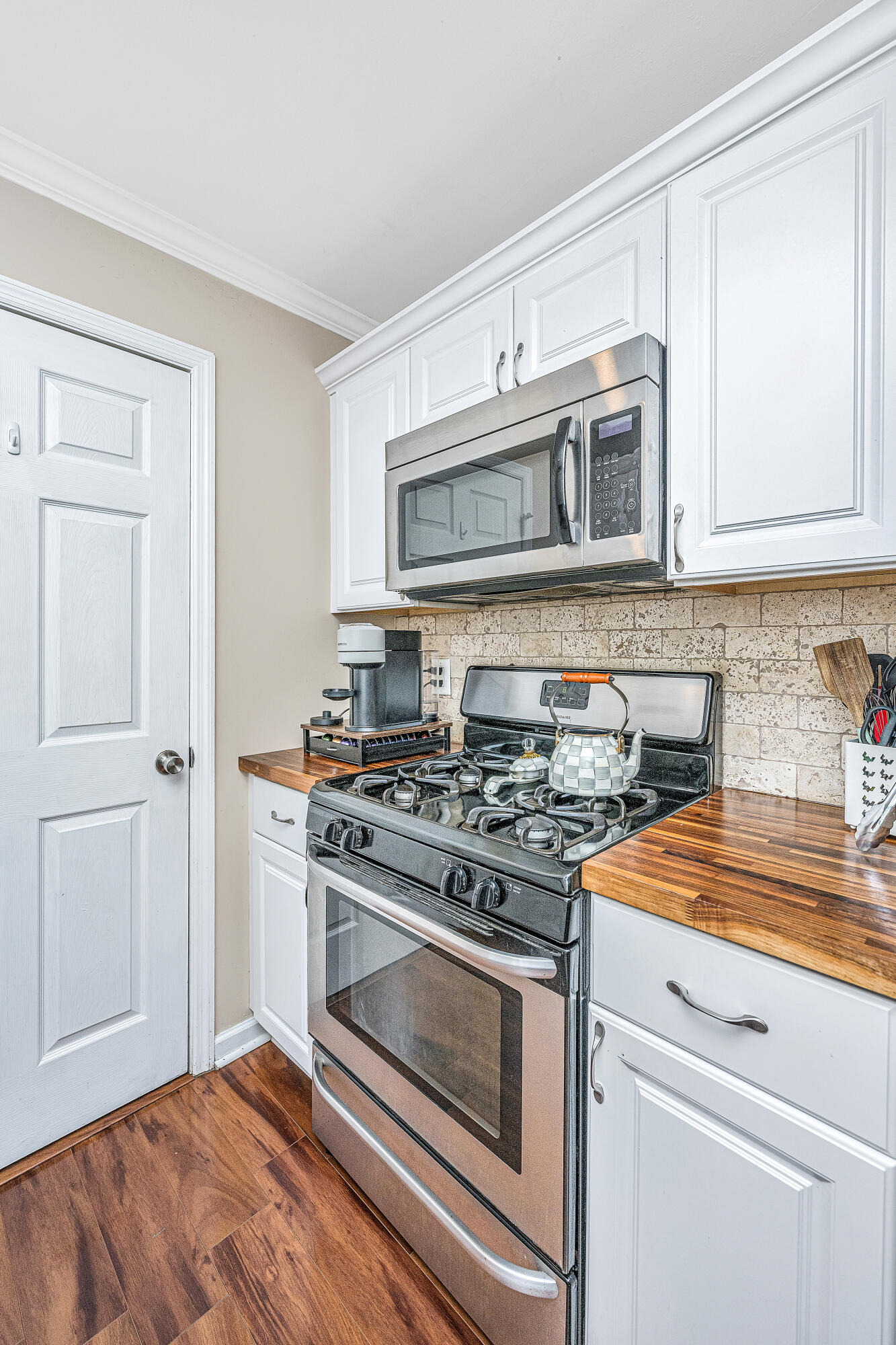 1240 Camellia Road Charleston, SC 29407 - Photo 15 of 42 1240CamelliaRd020