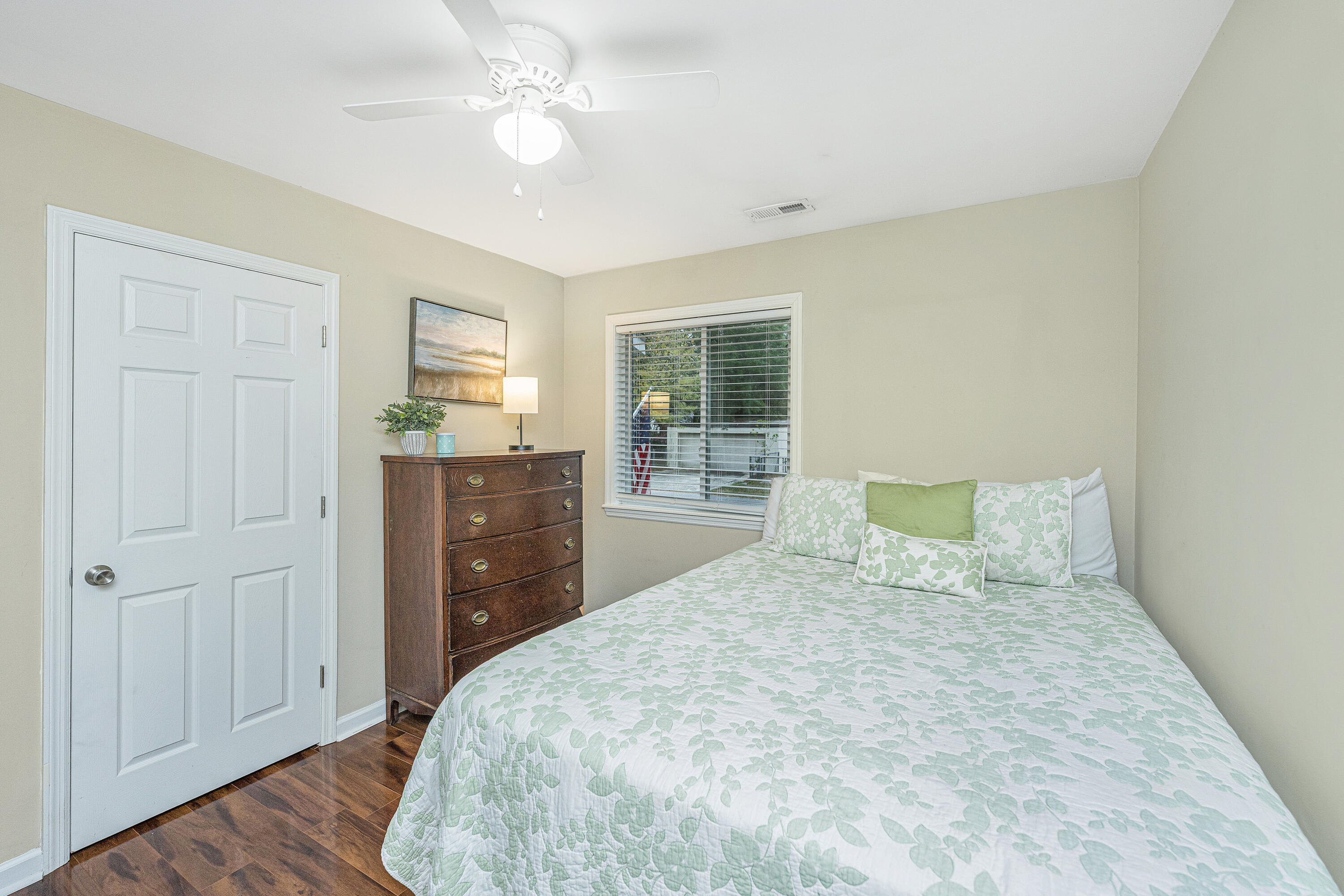 1240 Camellia Road Charleston, SC 29407 - Photo 26 of 42 1240CamelliaRd031