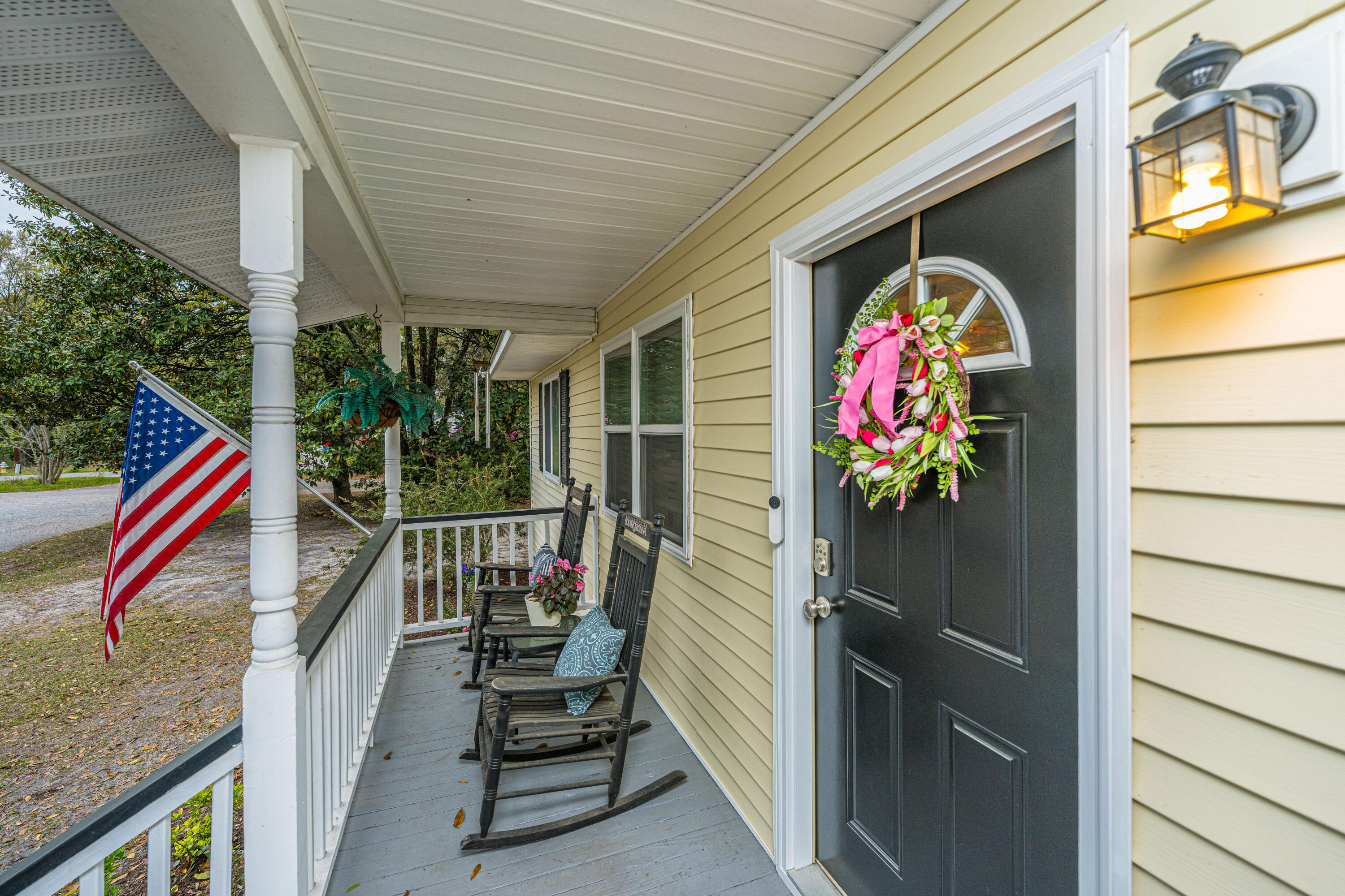 1240 Camellia Road Charleston, SC 29407 - Photo 4 of 42 1240CamelliaRd009