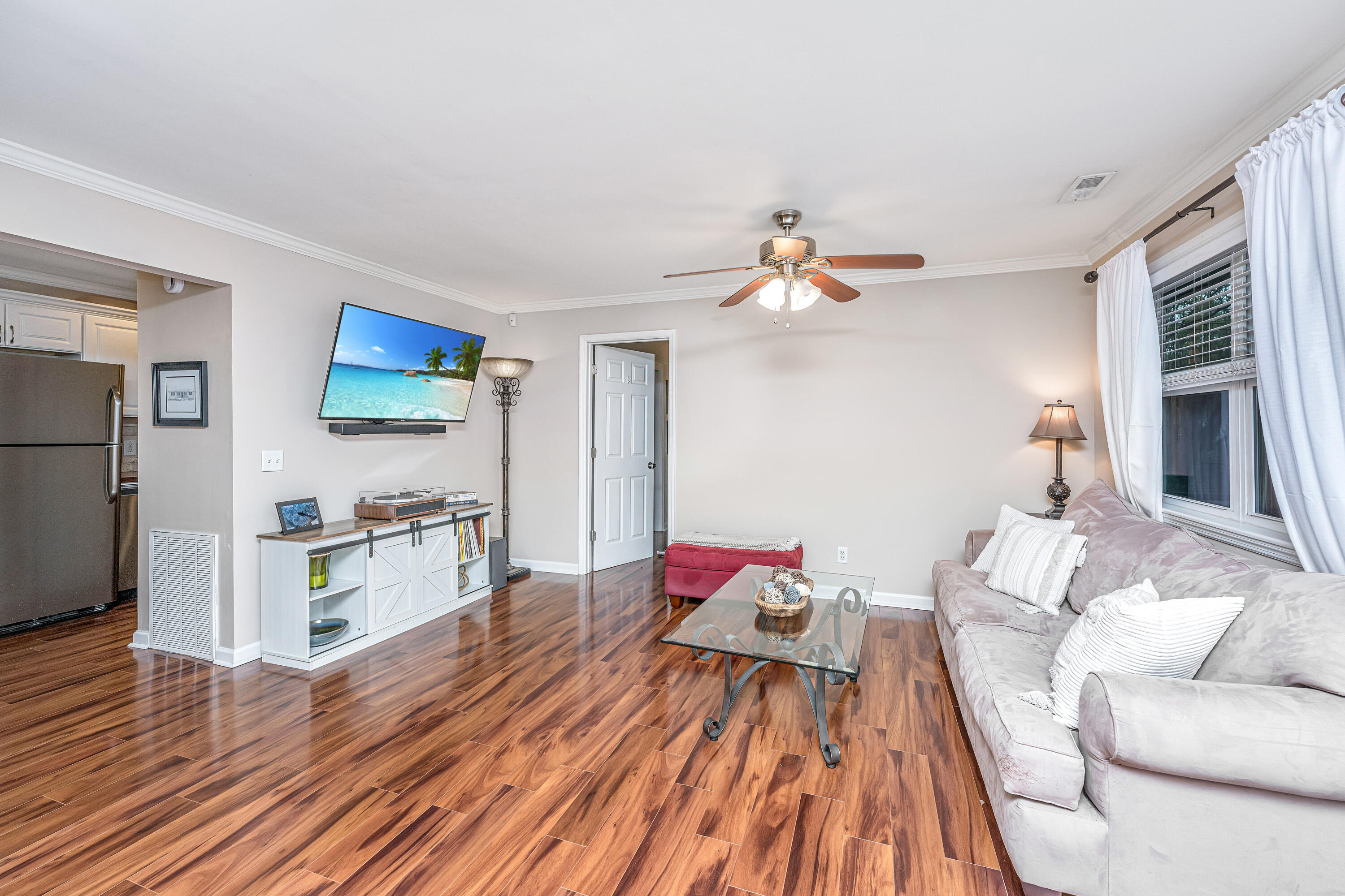 1240 Camellia Road Charleston, SC 29407 - Photo 9 of 42 1240CamelliaRd014